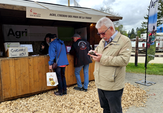 fTDM-6e stand agri-l-hebdo-des-pros-de-la-terre