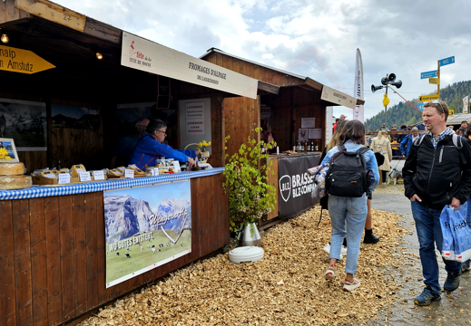 fTDM-6e stand fromages-d-alpage du-lauuberhorn